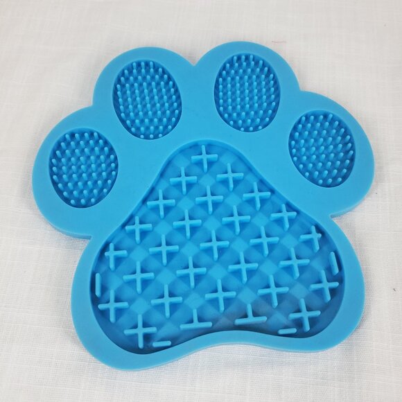 Pet Licking Mats 2 Dog Paw 2 Hexagon 3 Square New - Picture 1 of 13